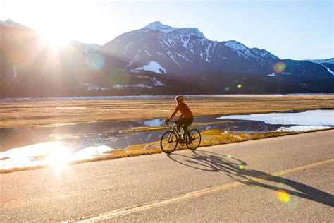 Small Town Charm Big Mountain Adventure See Revelstoke