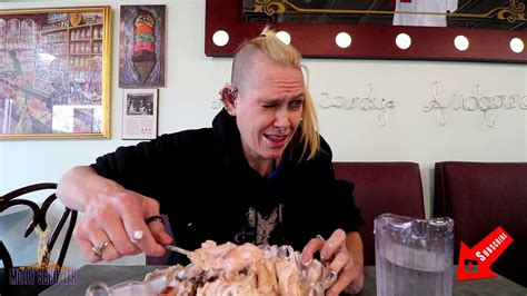 Molly Schuyler And The King Condrell Ice Cream Challenge Not So Massive Massively Cold Youtube