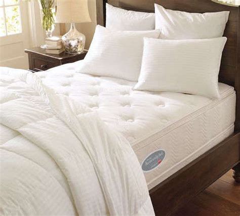 Synonymous with the premium luxury and wellness of westin™ hotels and resorts, this mattress will rejuvenate you e… Westin Heavenly Mattress & Box Spring Set