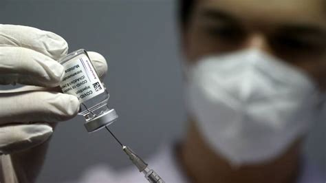 Παράλληλα, η εταιρεία θα κυκλοφορήσει μια θεραπεία αντισωμάτων. Κορωνοϊός: To εμβόλιο της AstraZeneca προλαμβάνει σε ...