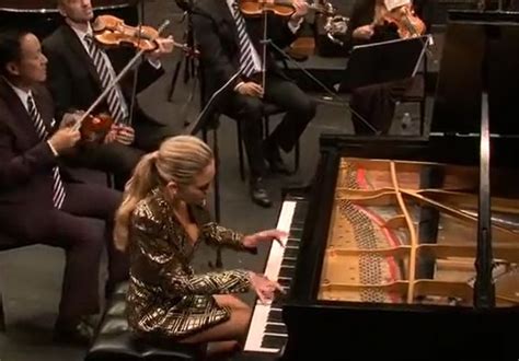 Lola Astanova Plays Rhapsody In Blue Art Babamail Classical Music