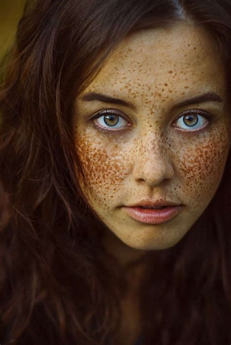 Rise And Shine 27 Photos Beautiful Freckles Freckles Girl