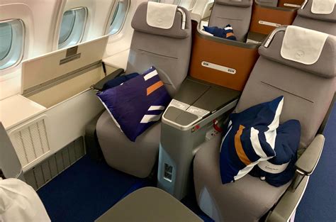 Lufthansa Boeing 747 800 Business Class Review Comfortable Seats