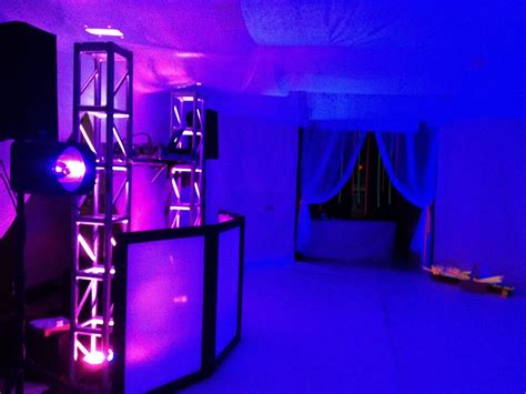 Pin By Sparks Entertainment On Incredible Lighting Black Light Room