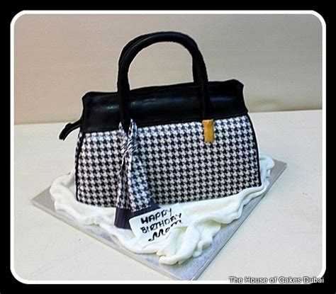 Houndstooth Tote Bag Cake Cake By House Of Cakes Dubai Cakesdecor