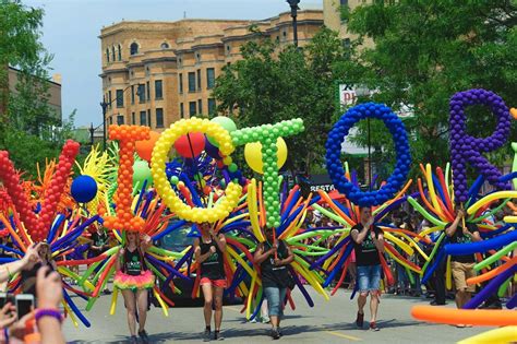 Gay Pride Parade In Chicago 2021 Bookinggasw