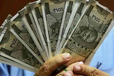 7th Pay Commission Delhi Govt Hikes Dearness Allowance Of Employees By 4 Check How Much