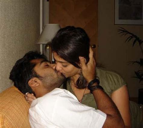 Kissing Couple South Indian Sexy Bhabhi Instagram Jamesalbana