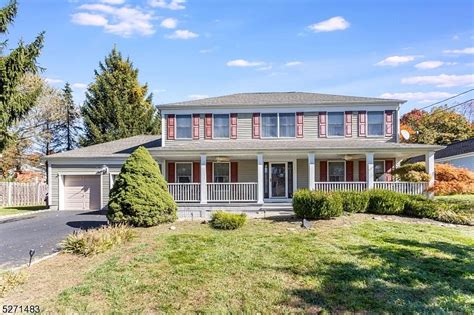 23 Lauren Ct Stanhope Nj 07874 Zillow