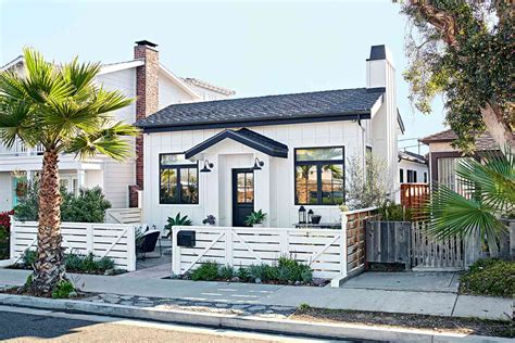 Modern Farmhouse Exterior Pictures 40 Lovely Modern Farmhouse