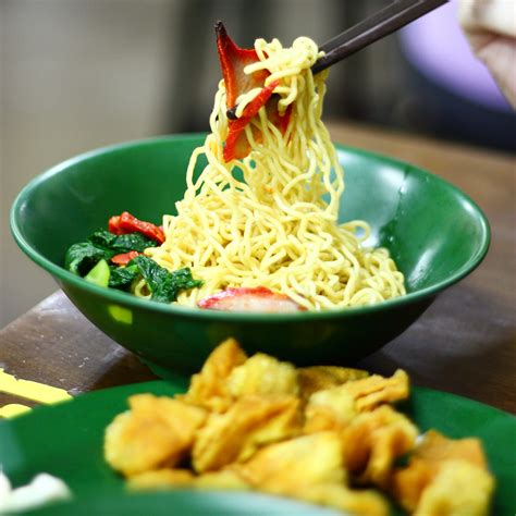Snippets: Singapore Food Culture | Local Delights Galore - The Ranting ...