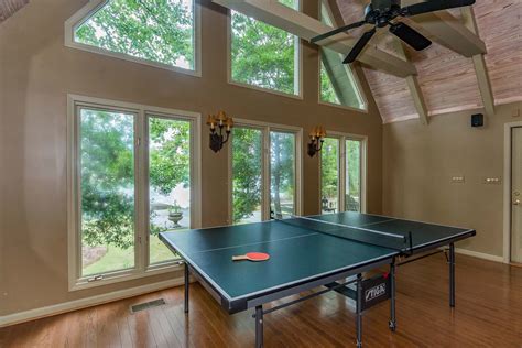 The size of a table tennis table is best described with a picture, this is a guide to the various dimensions of a regulation ping pong table. Ping Pong Table Dimensions & Room Size Requirements - Ping ...