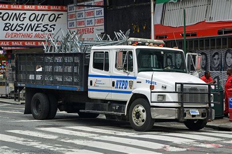 Nypd Barrier Truck Trucks Emergency Vehicles Nypd