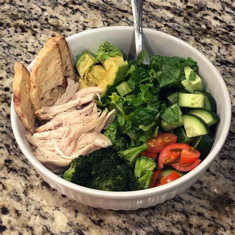 Fact is, foods high in fiber will help you do just that, as well as help you lose weight and prevent disease. Chicken Avocado Veggie Bowl High fiber high protein and high in antioxidants this meal will ...