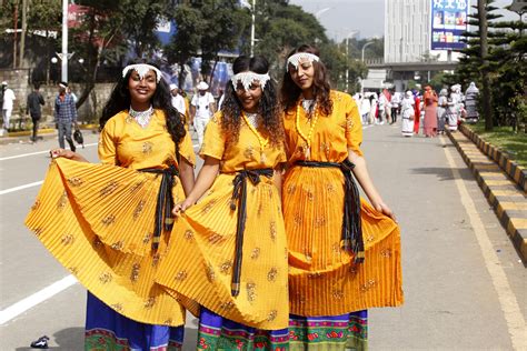 Ethiopias Oromos Celebrate Irreechaa Thanksgiving Festival Africa Ntr Tv