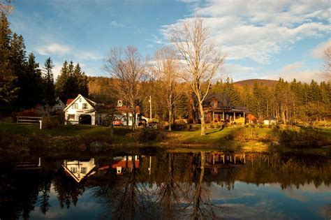 This is a list of smaller local towns that surround camel hump, wy. Unique Getaway near Camels Hump State Park in Vermont