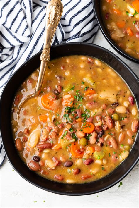 The next day, bring the beans back to a boil, then place in a 180f/80c alanna's tips i've made ham & beans with pinto beans, they're just not as good. Ham and Bean Soup - Easy Peasy Meals
