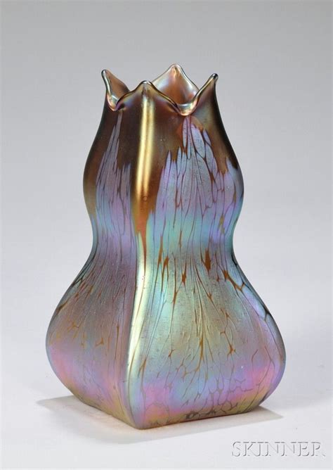 Loetz Art Nouveau Iridescent Four Sided Art Glass Vase Polished Pontil Broken Glass Art Sea