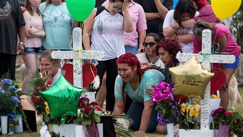 Santa Fe Shooting Autopsies Will Show Whether Kids Died In Crossfire