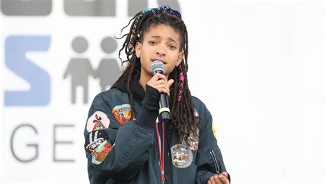 willow smith reveals she was cutting herself after early success