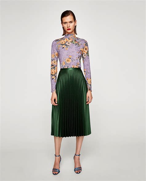 Image 1 Of Pleated Midi Skirt From Zara Falda Midi Plisada Moda