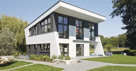 Wenn sie sich für ein fertighaus mit pultdach entscheiden, haben sie im dachgeschoss einrichtungsfreiheit. Einfamilienhaus: Skulpturale Architektur im urbanen Trend ...