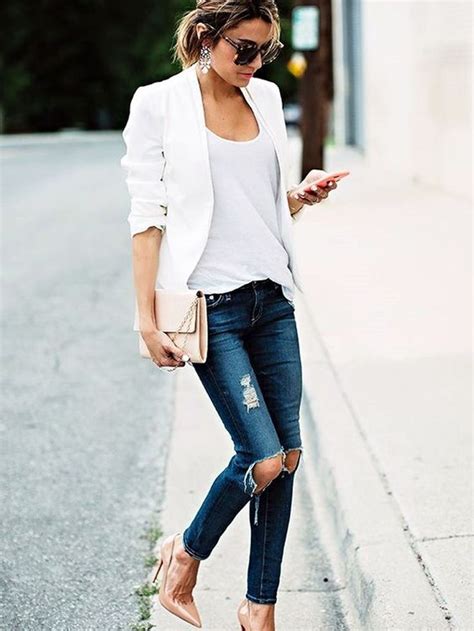 Risultati Immagini Per Jeans And Glitter Top Casual Chic Outfit Trendy Spring Outfits Casual