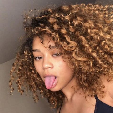 curly girl hairstyles image by jasmine on hair beautiful curly hair light skin girls