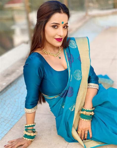 Monalisa Is A Desi Bahu In A Sizzling Blue Silk Saree Check Out Her