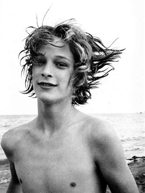The Most Beautiful Boy In The World 32 Gorgeous Photos Of Teenager