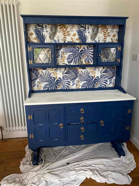 A Quick and Easy Upcycle of a Welsh Dresser with Dulux - Melanie Jade