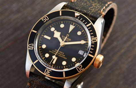 In Depth The Tudor Heritage Black Bay Sandg Time And Tide Watches