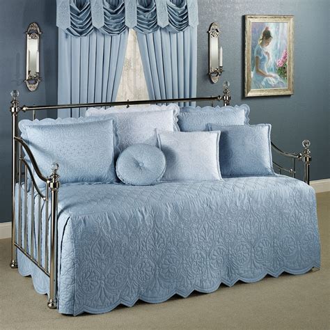 Well, today we are going to make it easy for you. Evermore Blue Daybed Bedding Set | More Daybed bedding ...