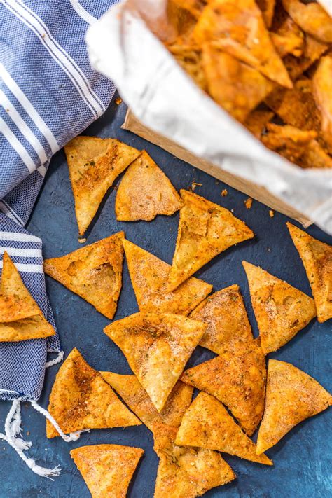 It's the ultimate winner dinner ready in 30 minutes. Homemade Cool Ranch Doritos | RecipeLion.com