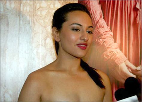 Sonakshi Sinha Bikini Picture Controversy
