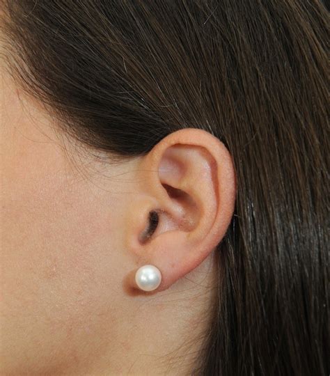 New Akoya Cultured 6 mm White Pearl Earrings 14kt Gold Retail $189.00
