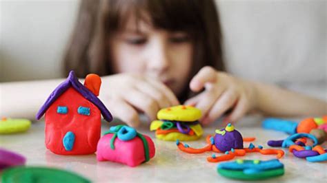 Qué Manualidades Se Pueden Hacer Con Plastilina Para Niños