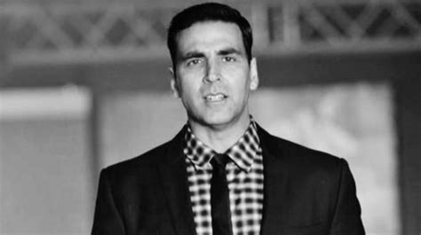 Watch Akshay Kumar Is Using Wooden Beads To Get Fitter And We Cant