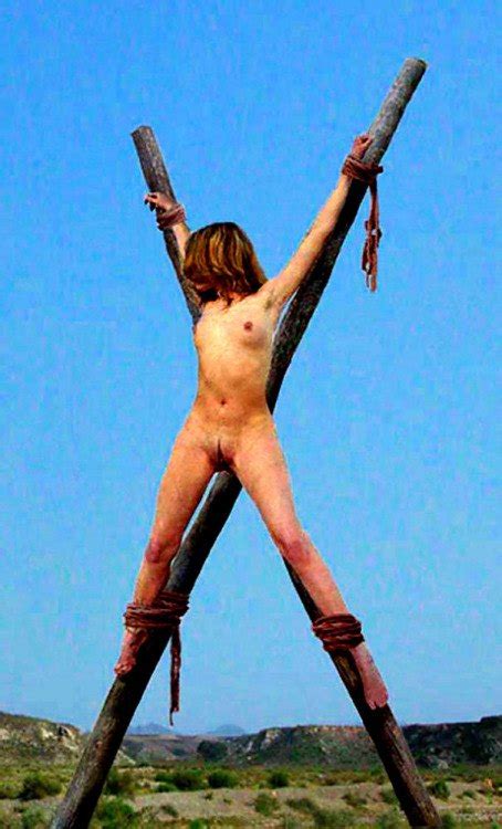 Crucifixion Naked Crucified Women Bobs And Vagene