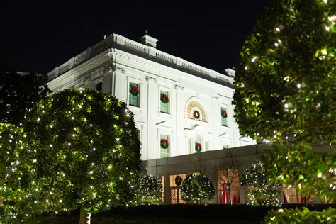 White House Christmas 2018 The White House At Night With C Flickr
