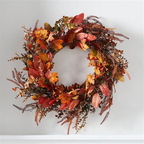 Dried Flower Wreaths To Decorate Your Home For Autumn