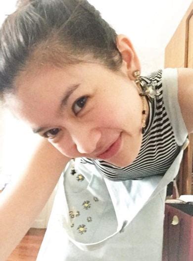 เมื่อถามชัดๆ ไบรท์ (พิชญทัฬห์) ผ่านด่านหรือยัง แม่โอ๋ ตอบเลยว่า ผ่านแล้ว โดย หนุ่มโต๋ ย้ำว่า พาไบรท์เข้าบ้านมาวันแรก ไม่. โต๋ ศักดิ์สิทธิ์ แจงข่าวลือเตรียมขอ ไบรท์ แต่งงาน ลั่นแต่ง ...