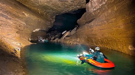 Underground River In Massive Cave Youtube