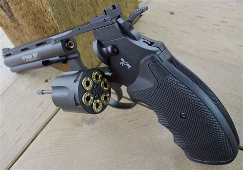 Umarex Colt Python 357 Magnum Chrome Co2 Bb Revolver Table Top Review