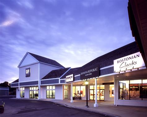 Kittery Premium Outlets - 23 Photos & 24 Reviews - Outlet Stores - 375 ...