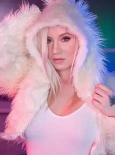 Brazzers Bailey Brooke Hot Cold Zzup Com