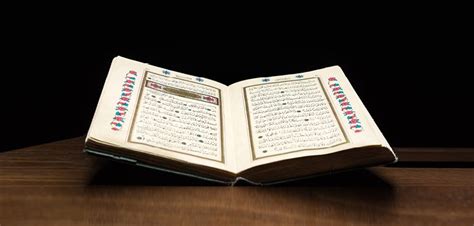 Bu sure hakkında varlığım elinde olan allah'a yemin ederim ki bu sûre kur'an'ın üçte birine denktir buyurmuştur. İhlâs Sûresinin Anlamı ve İniş Sebebi | İslam ve İhsan
