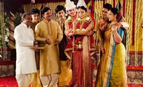 Bengali Wedding Traditions From Pre Wedding Aadan Pradaan To Post Wedding Phool Sojja