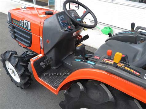 Kubota Gb 170dt Τρακτέρ Δενδροκομικά με υδραυλικό τιμόνι φρέζα στην