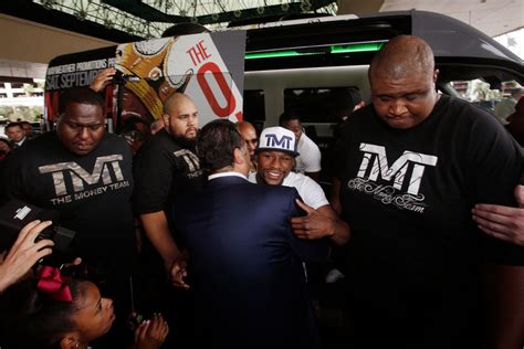 For Mayweather Peace Of Mind Weighs 1 470 Pounds The New York Times